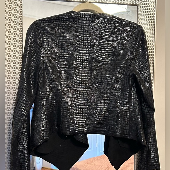 BlankNYC Black Reptile Embossed Drape Jacket; size XS - Picture 9 of 9